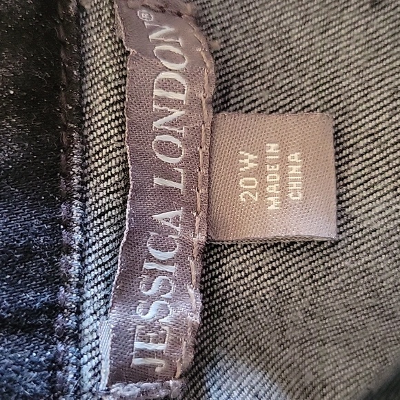 Jessica London Crop Denim Jacket - Picture 4 of 6